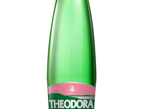 Új, selymesebb ízű ásványvíz a Theodorától